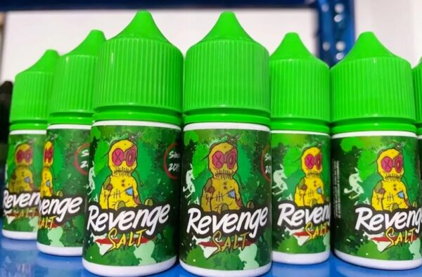 Revenge 小綠人 VOODOO 巫毒娃娃 電子煙